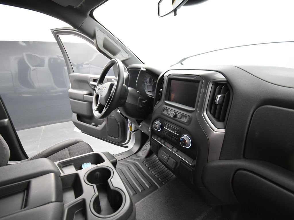 Used 2023 Chevrolet Silverado 1500 W/T w/ WT Value Package image 17