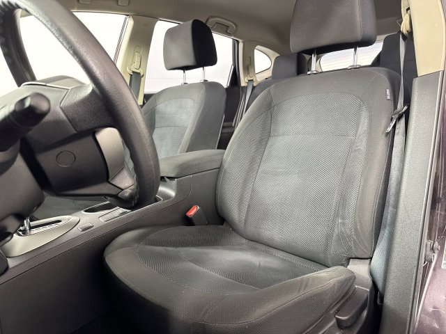 Used 2015 Nissan Rogue S w/ Convenience Package AWD/4WD image 18