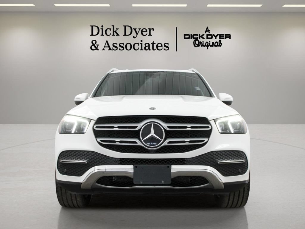 Used 2020 Mercedes-Benz GLE 350 4MATIC image 4