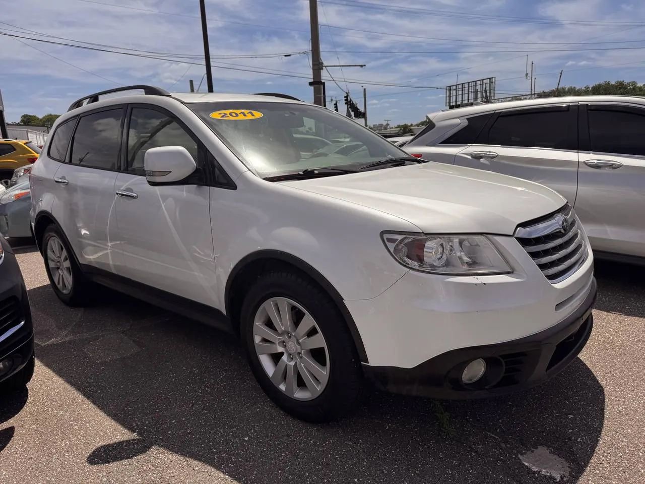 Used 2011 Subaru Tribeca Limited w/ PWR Moonroof Pkg AWD/4WD image 5