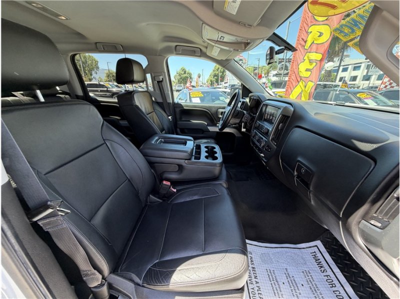 Used 2017 Chevrolet Silverado 1500 LT w/ All Star Edition AWD/4WD image 31