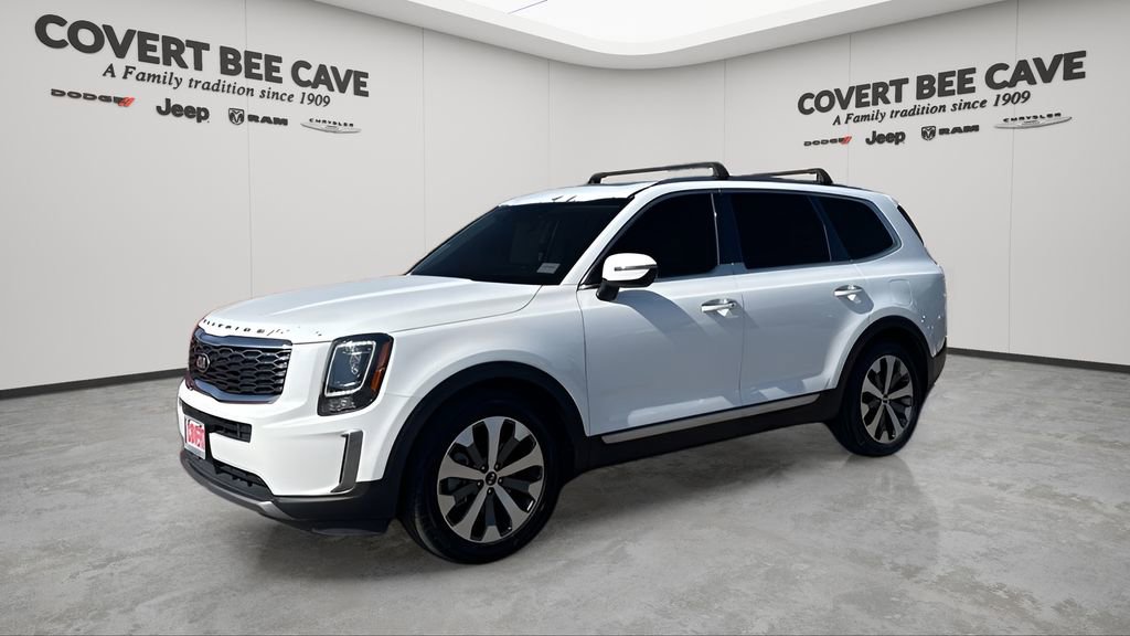 Used 2020 Kia Telluride S w/ S 8 Passenger Seating Package image 2