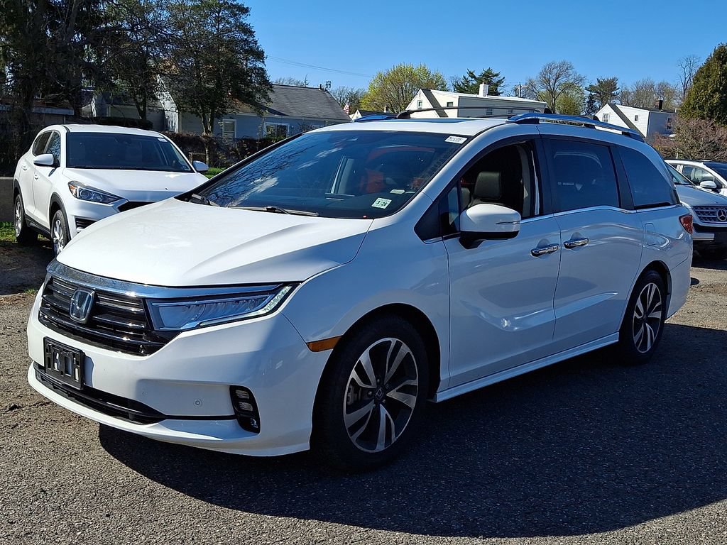 Used 2021 Honda Odyssey Touring image 3