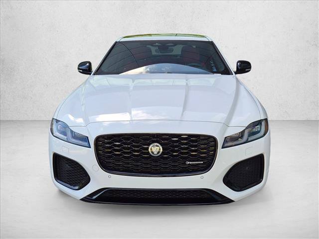 Used 2024 Jaguar XF R-Dynamic SE AWD/4WD video 2