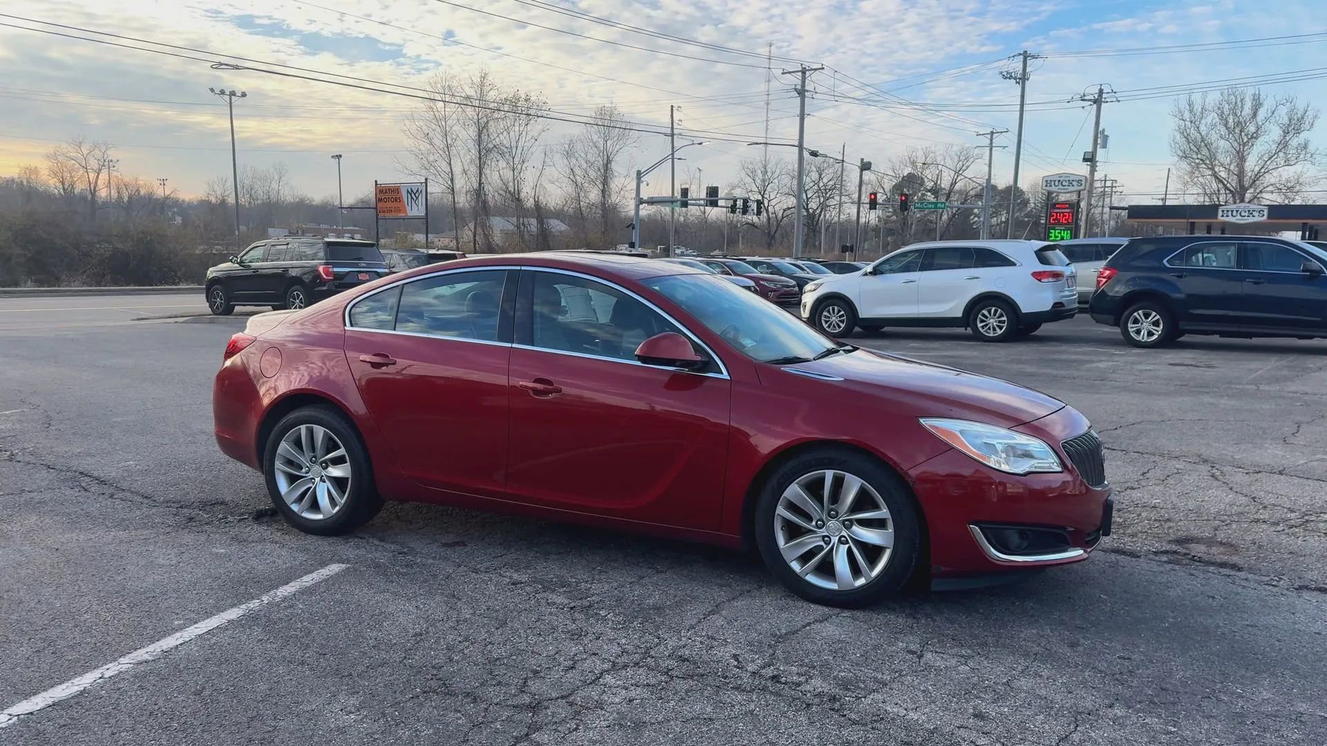 Used 2014 Buick Regal image 2