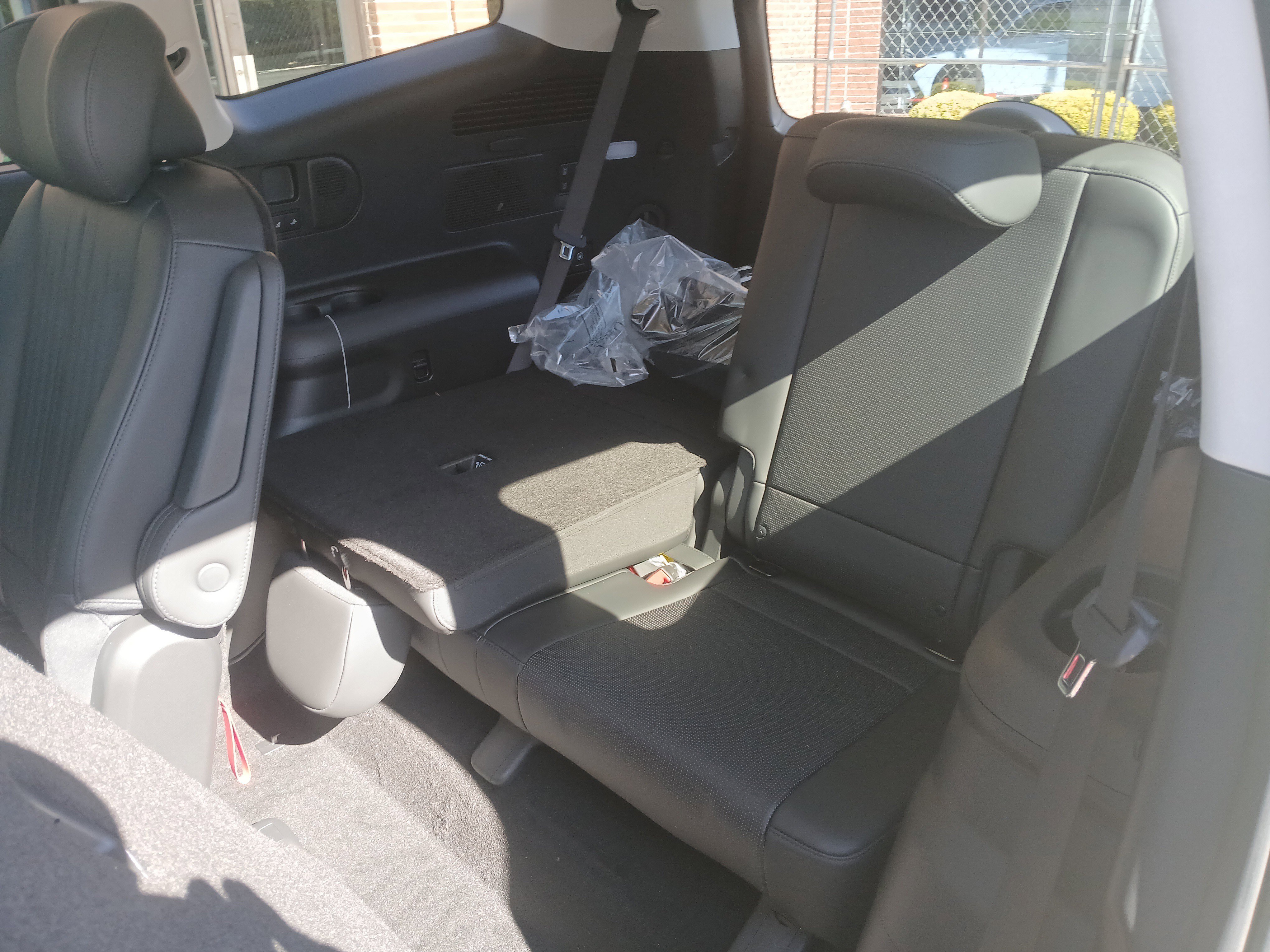 New 2026 Hyundai Ioniq 9 Calligraphy image 14