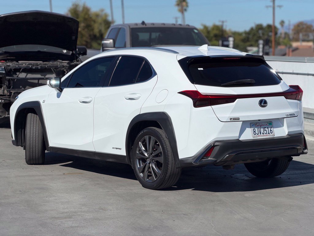 Used 2019 Lexus UX 250h F Sport w/ F Sport Premium Package AWD/4WD image 3