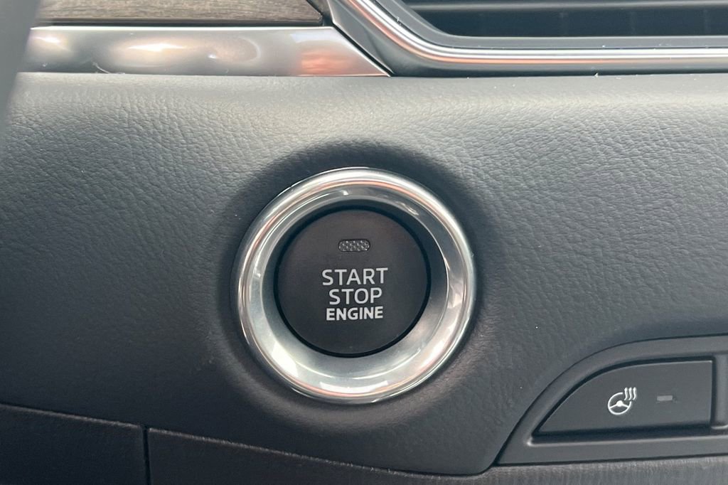 New 2025 MAZDA CX-5 Signature image 23