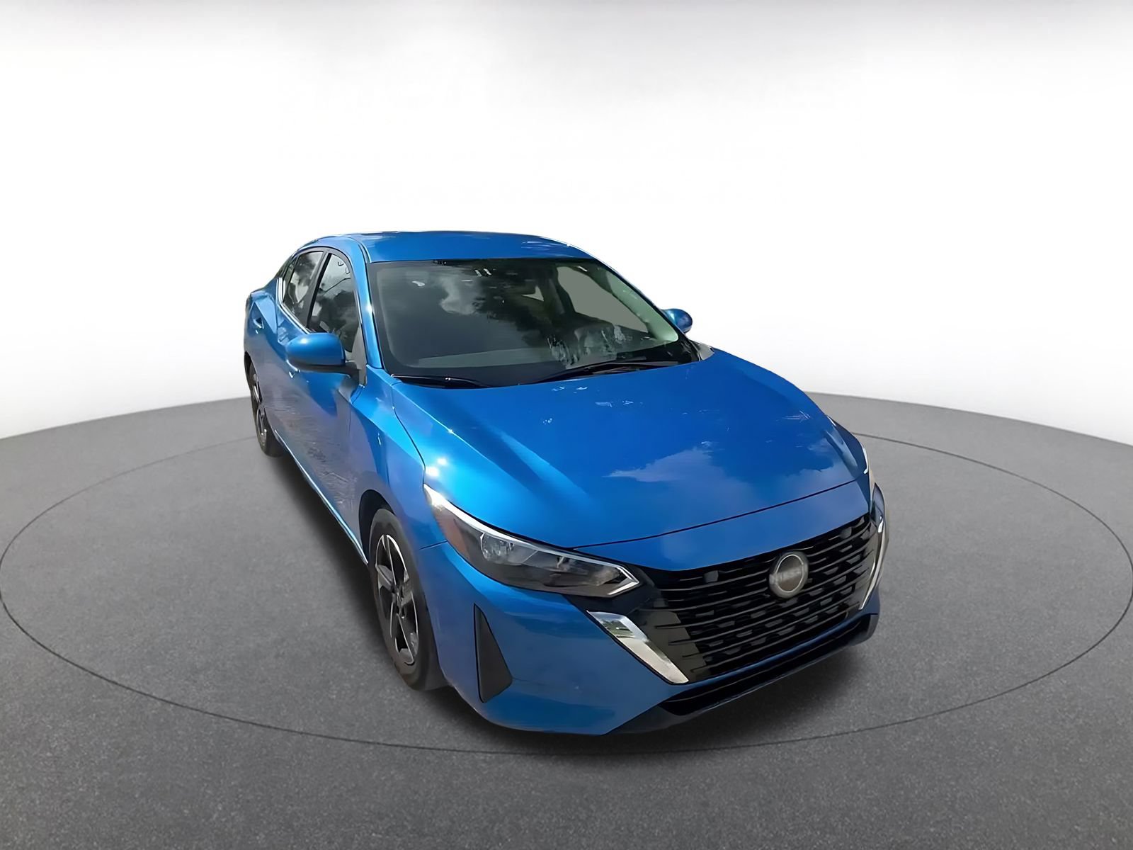 Used 2025 Nissan Sentra SV FWD image 3