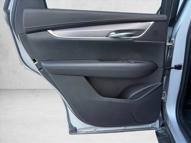 Used 2018 Cadillac XT5 Premium Luxury FWD image 19