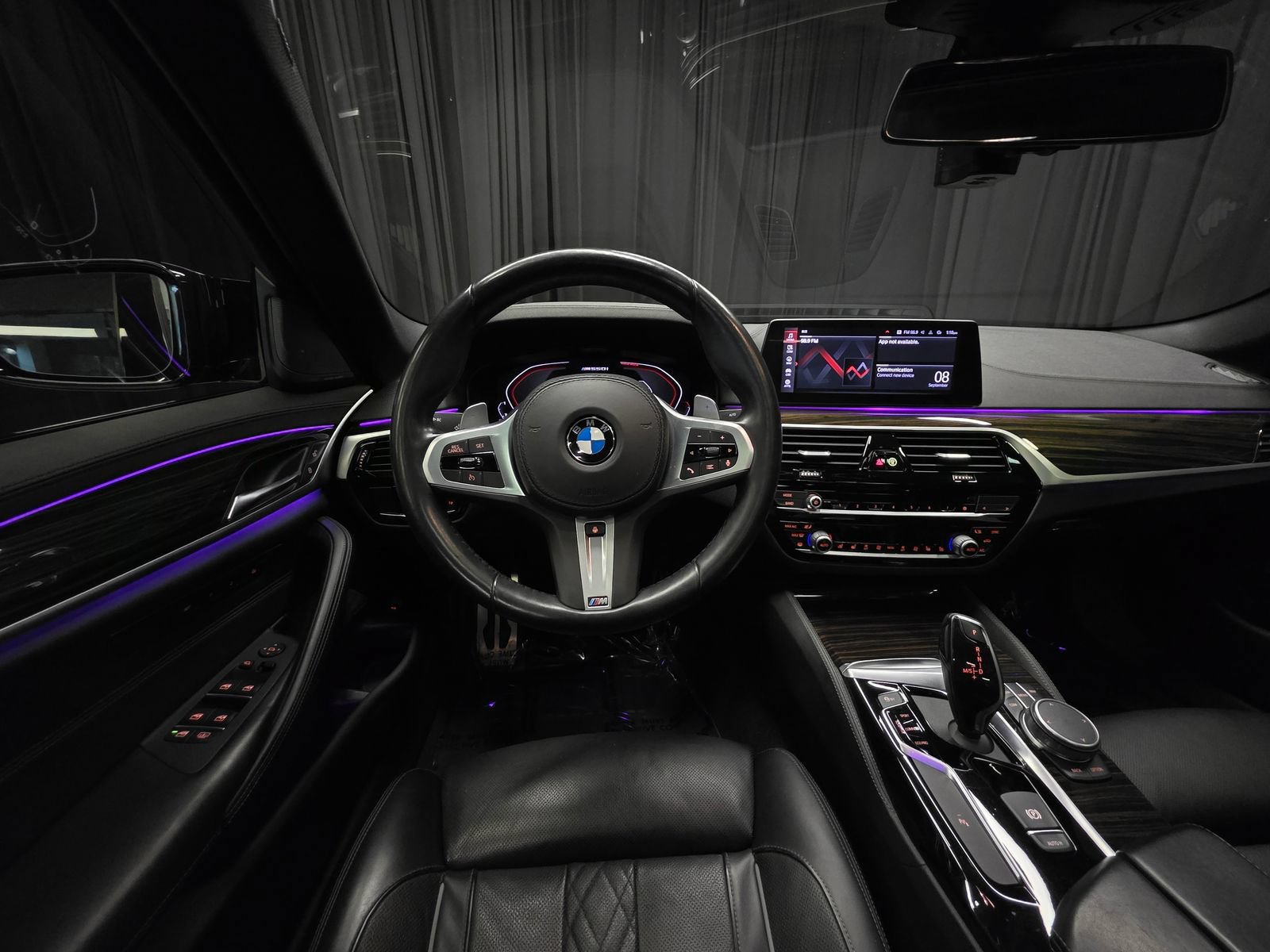 Used 2020 BMW M550i xDrive w/ Executive Package AWD/4WD image 23