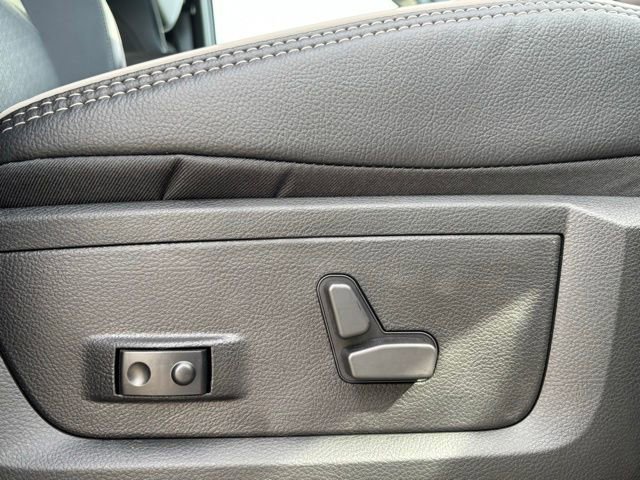 New 2026 RAM 2500 Laramie w/ Sport Appearance Package image 28