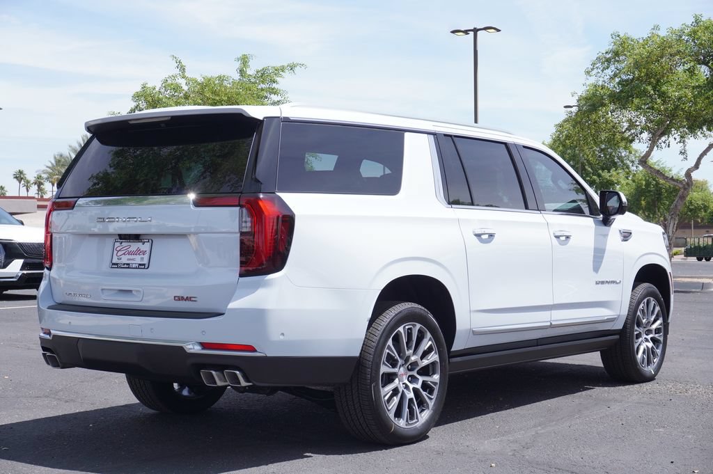 New 2026 GMC Yukon XL Denali w/ Denali Reserve Package AWD/4WD image 3