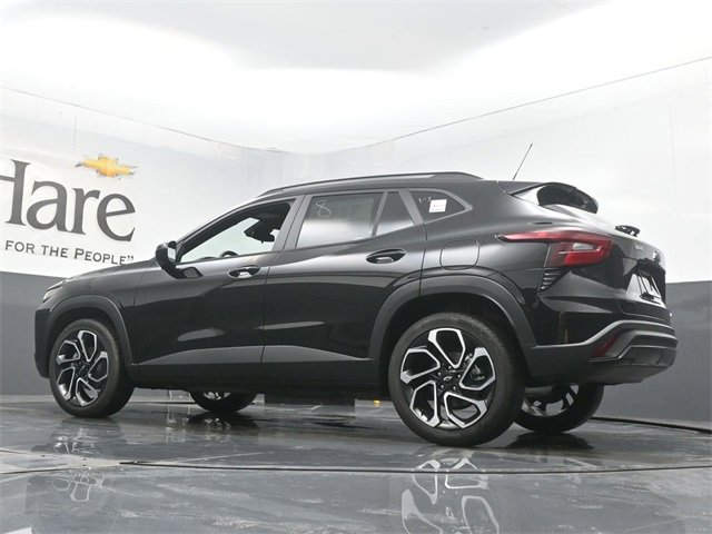 New 2026 Chevrolet Trax RS w/ Sunroof Package image 33