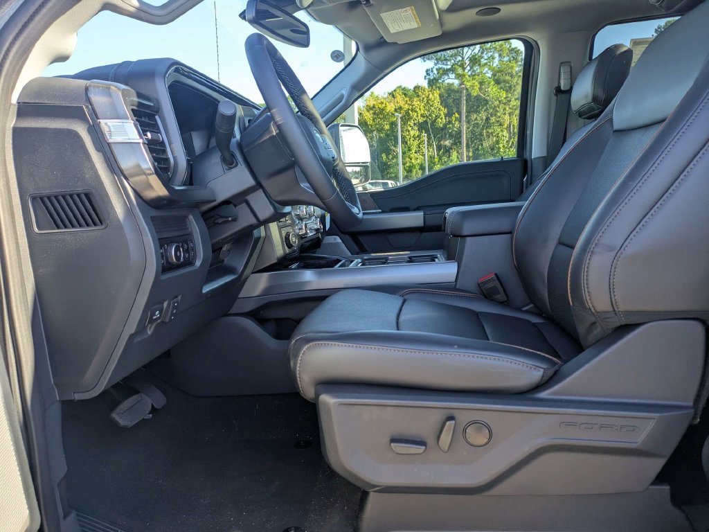 New 2026 Ford F250 Lariat w/ Black Appearance Package AWD/4WD image 20