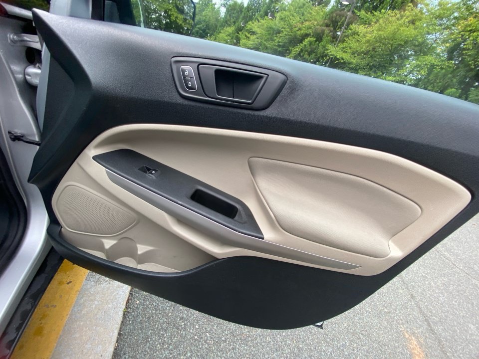 Used 2021 Ford EcoSport S FWD image 35