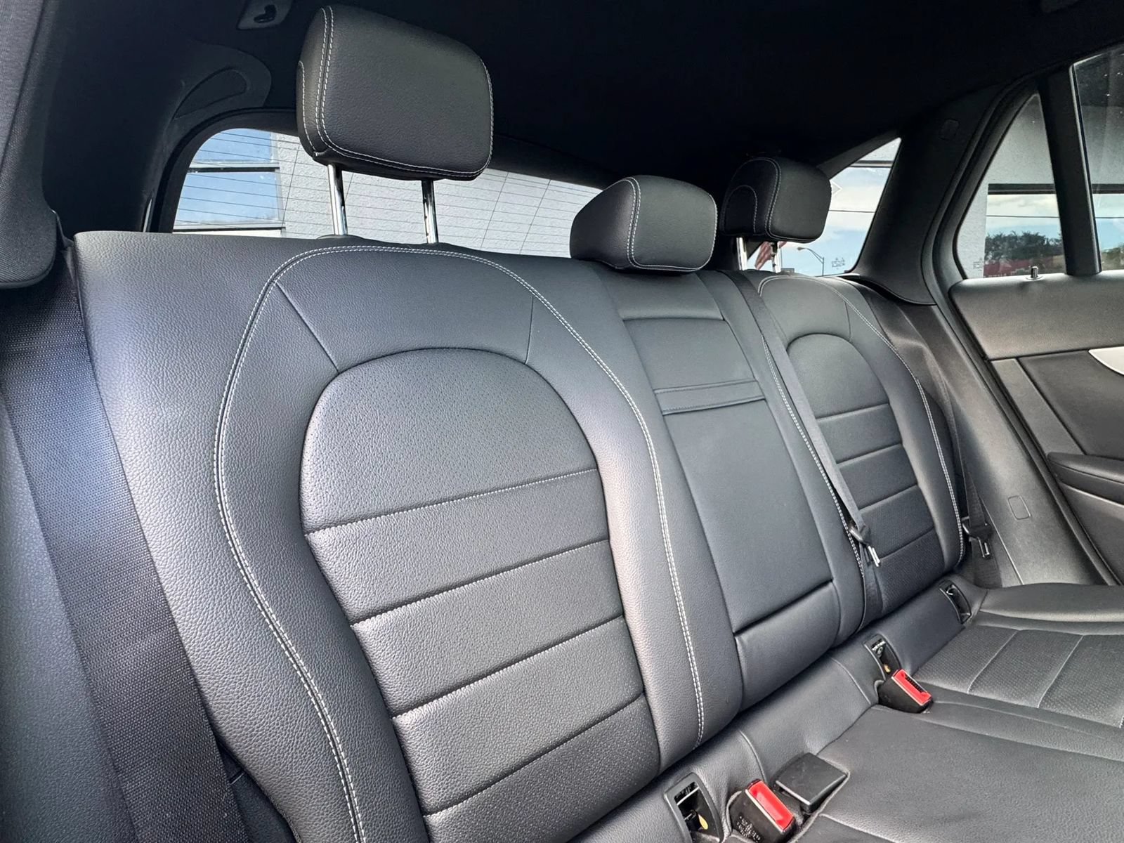 Used 2019 Mercedes-Benz GLC 300 image 31