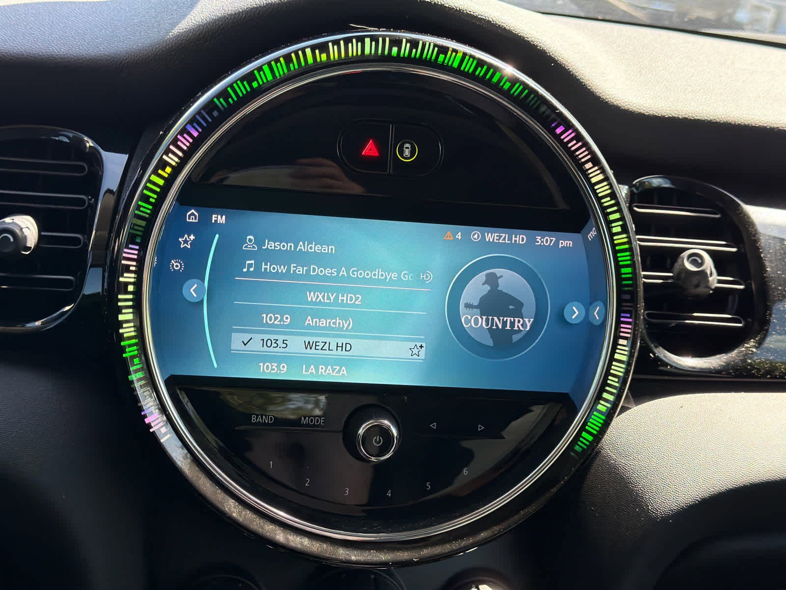 Used 2023 MINI Cooper S image 29