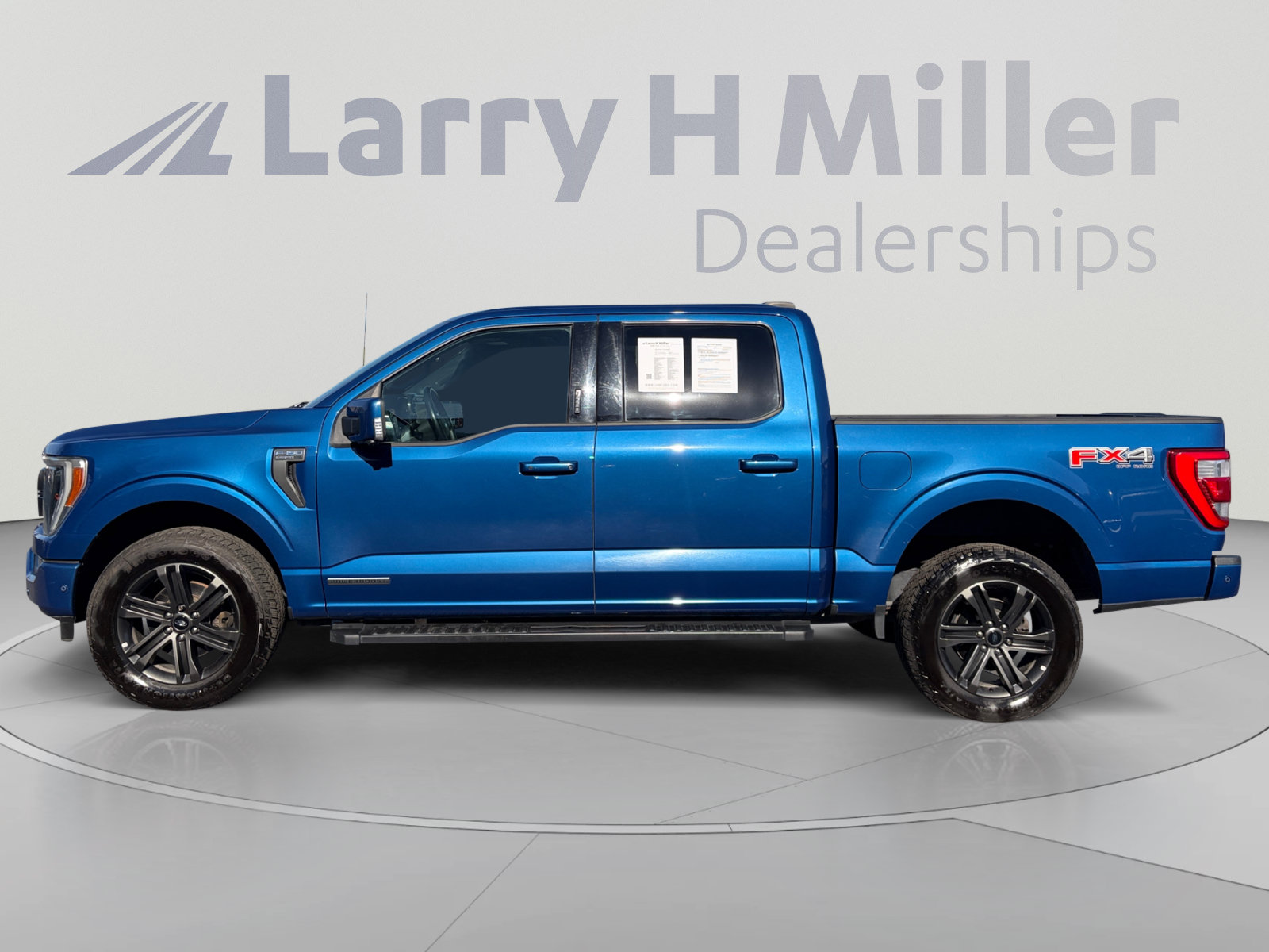 Used 2022 Ford F150 Lariat w/ Equipment Group 502A High AWD/4WD image 2