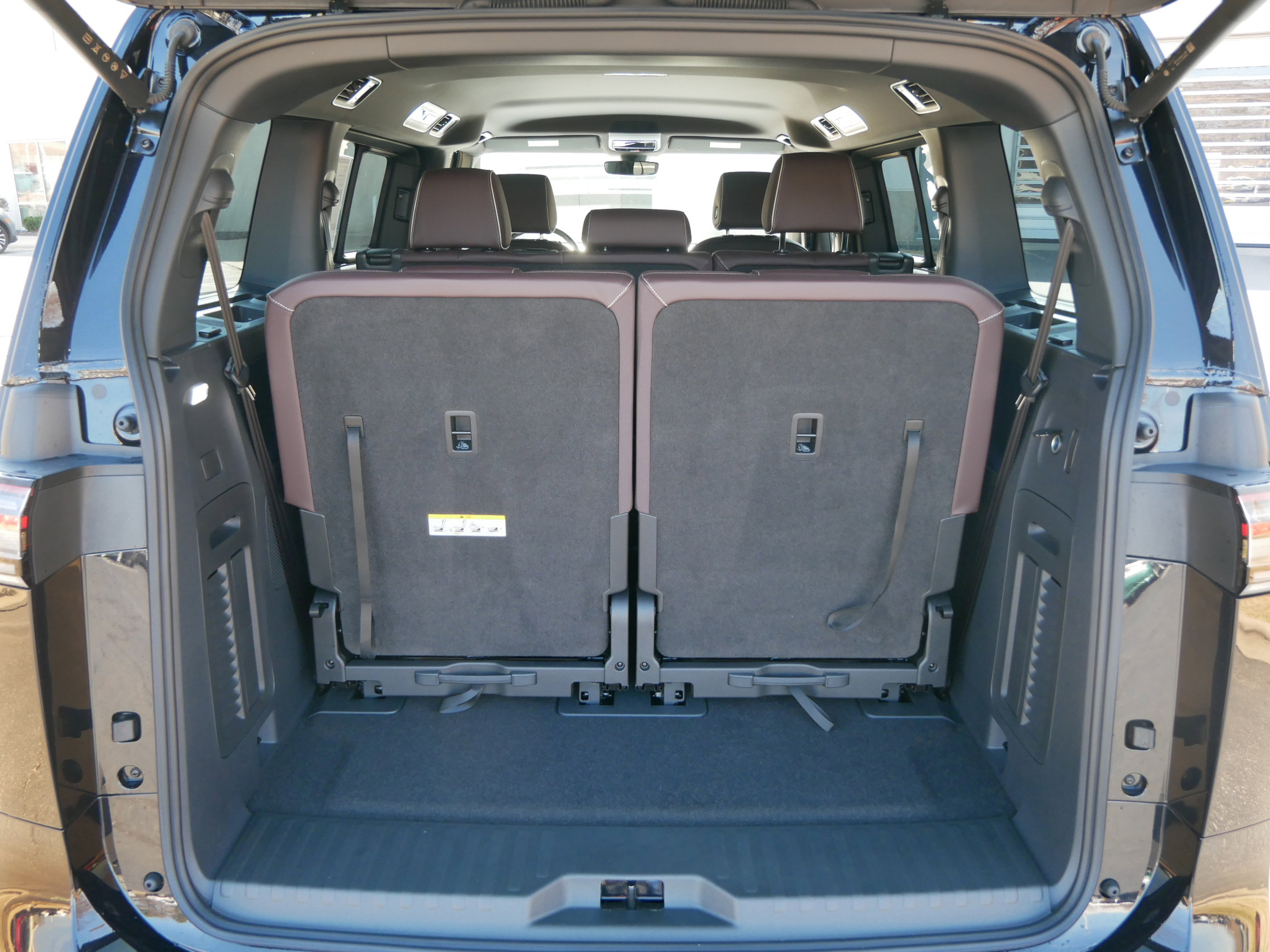 New 2025 Volkswagen ID. Buzz Pro S image 6