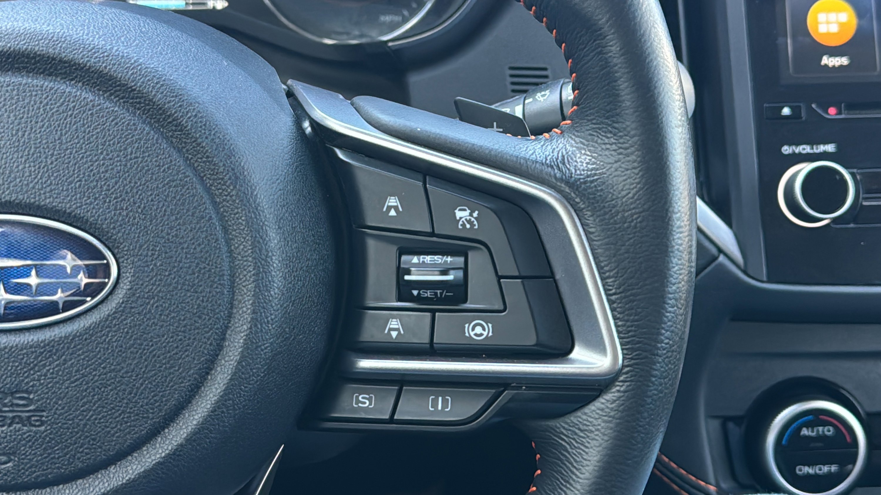 Used 2023 Subaru Crosstrek 2.5i Limited image 12