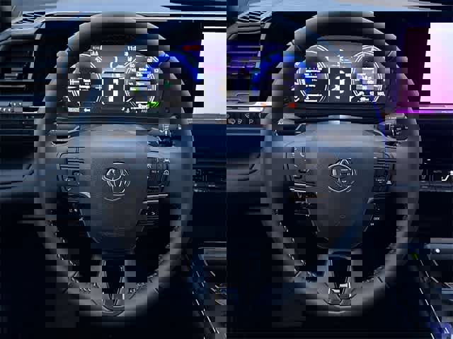 New 2025 Toyota Crown Signia image 7