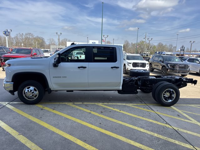 New 2026 Chevrolet Silverado 3500 W/T image 6