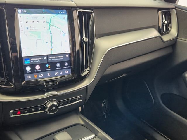 Certified 2023 Volvo XC60 B5 Core w/ Climate Package image 32