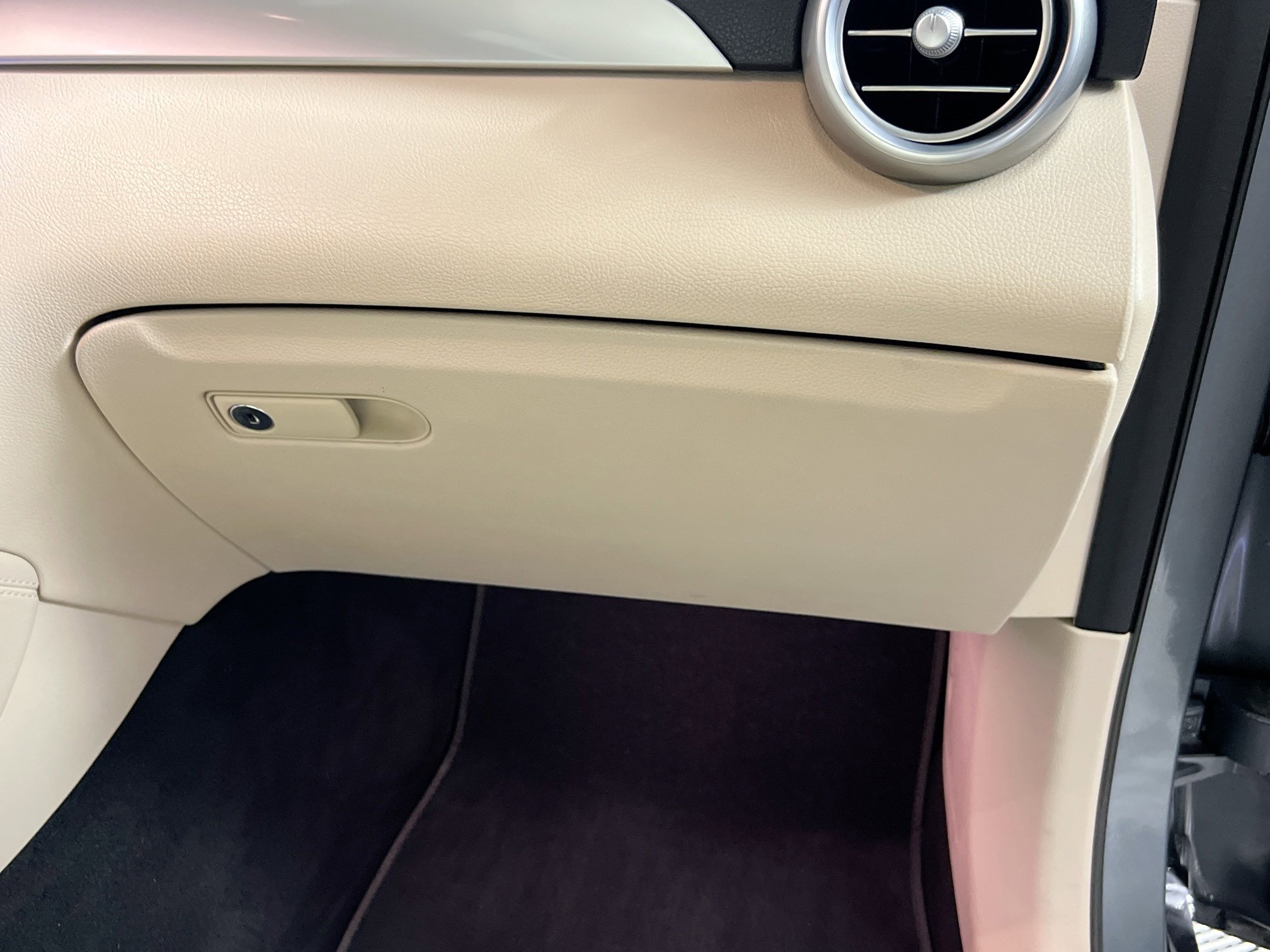 Used 2021 Mercedes-Benz GLC 300 image 33