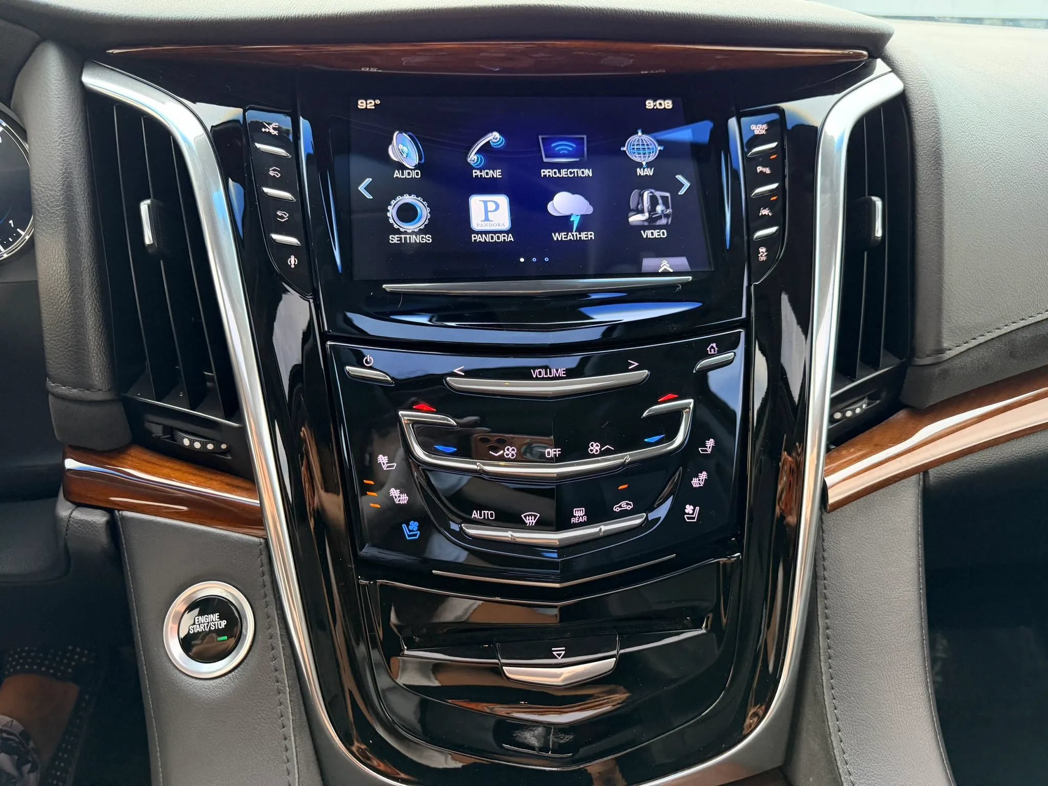 Used 2016 Cadillac Escalade Premium RWD image 22