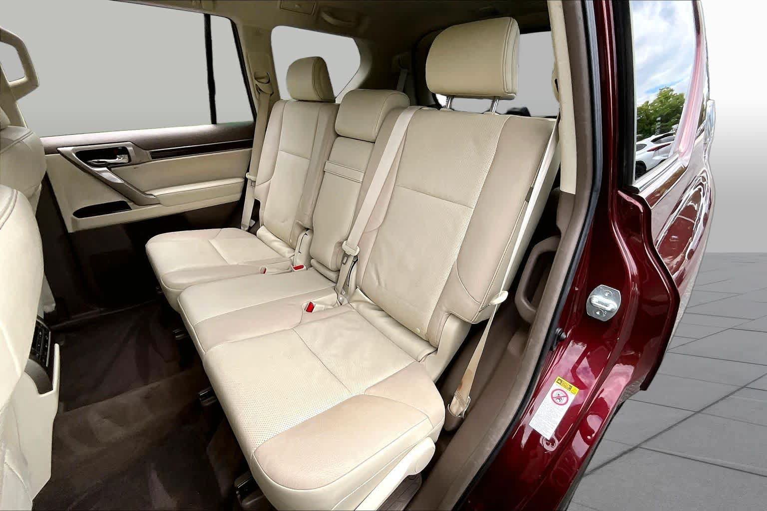 Used 2019 Lexus GX 460 Premium w/ Premium Package AWD/4WD image 20