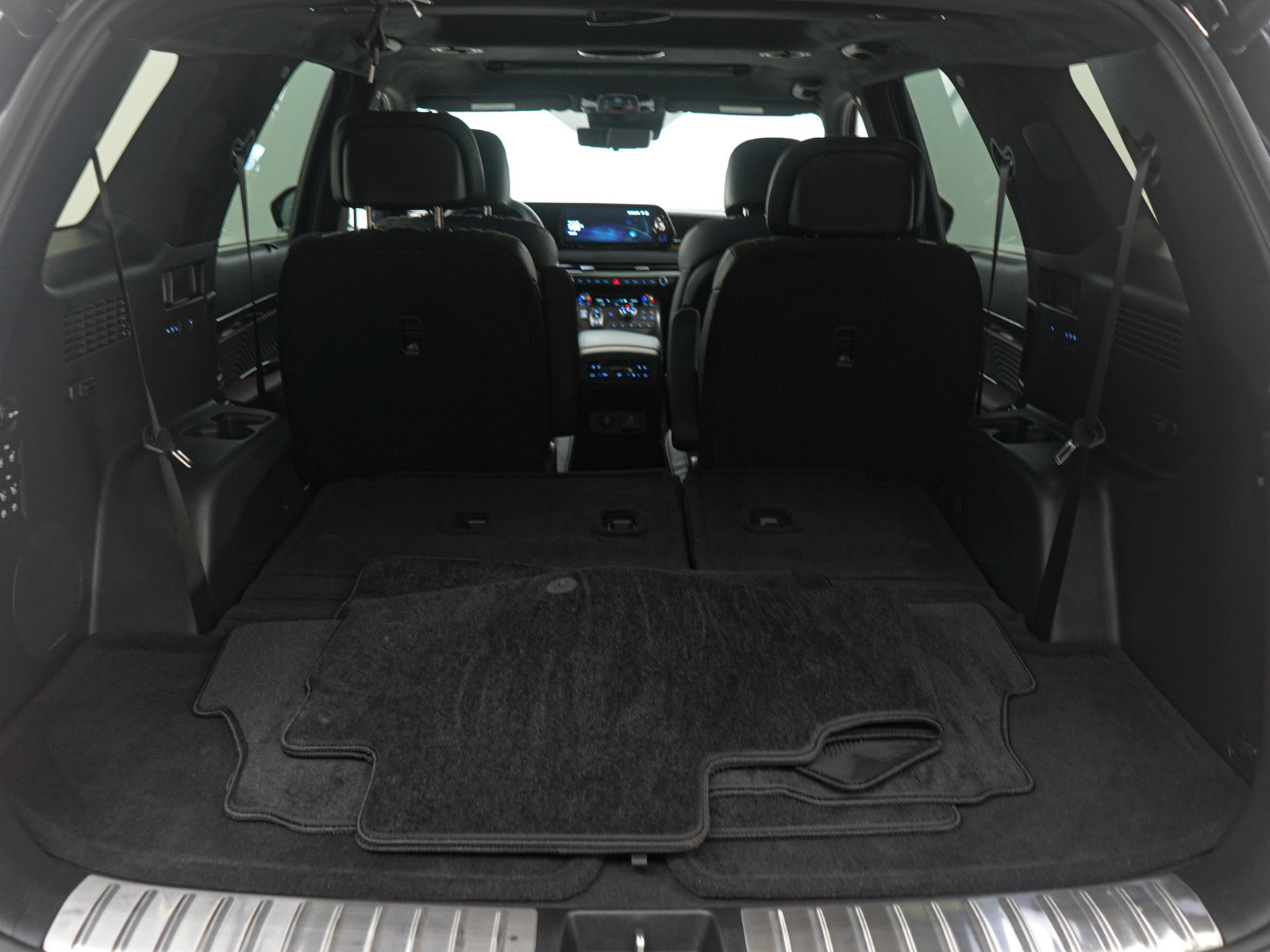 Used 2025 Hyundai Palisade Calligraphy image 9