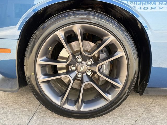 Used 2021 Dodge Challenger R/T Scat Pack w/ Scat Pack Stripe RWD image 12