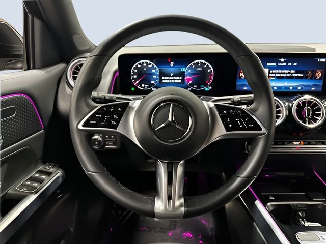 Used 2025 Mercedes-Benz GLB 250 4MATIC image 18