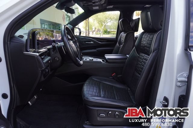 Used 2023 Cadillac Escalade V AWD/4WD image 95