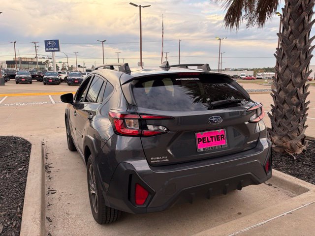 Used 2024 Subaru Crosstrek 2.0i Premium AWD/4WD image 14