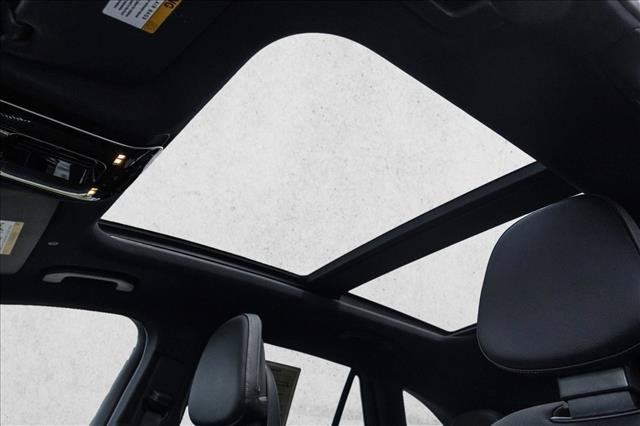 Certified 2026 Mercedes-Benz GLC 300 4MATIC image 11