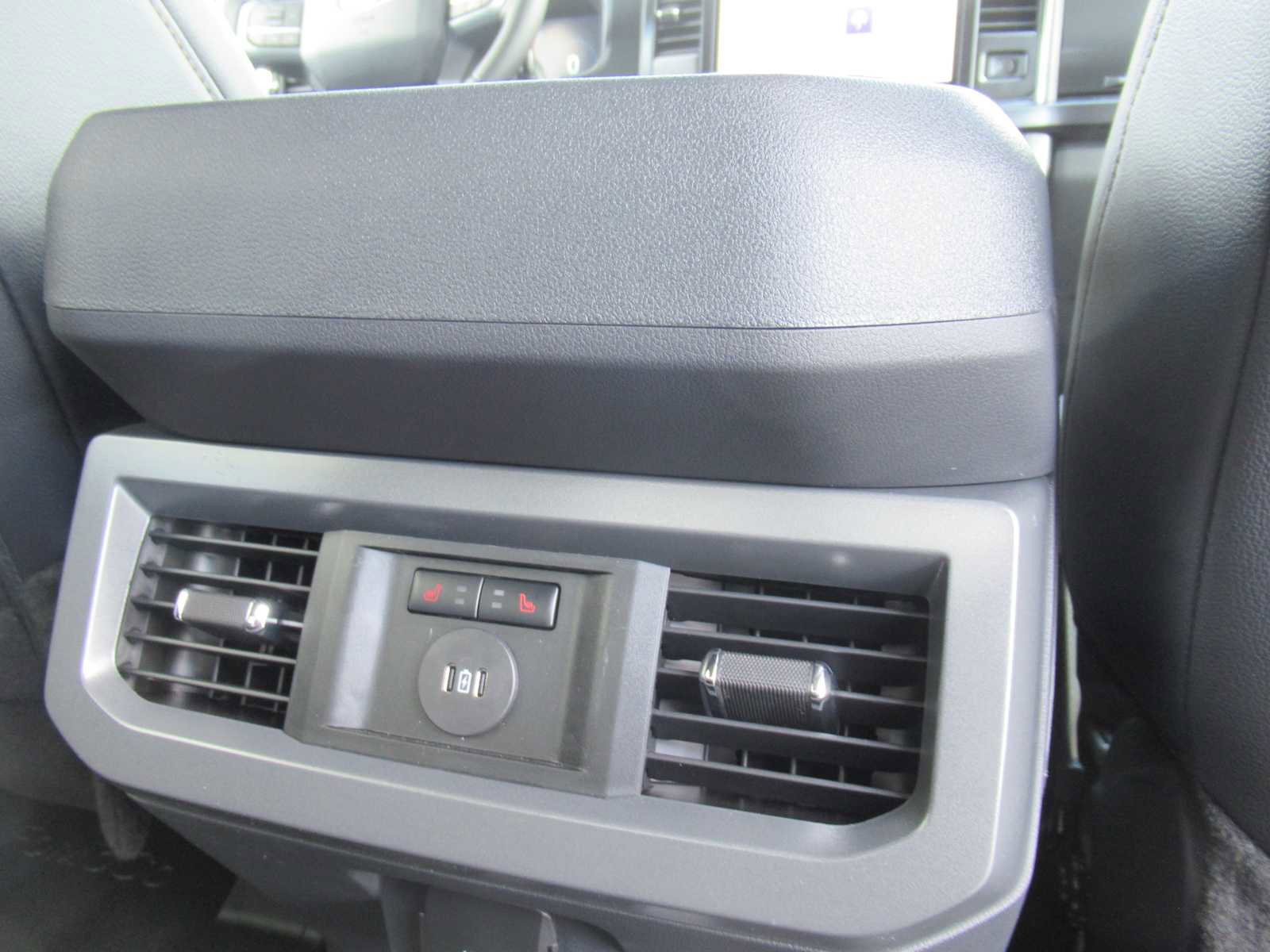 New 2026 Ford F350 Lariat image 15