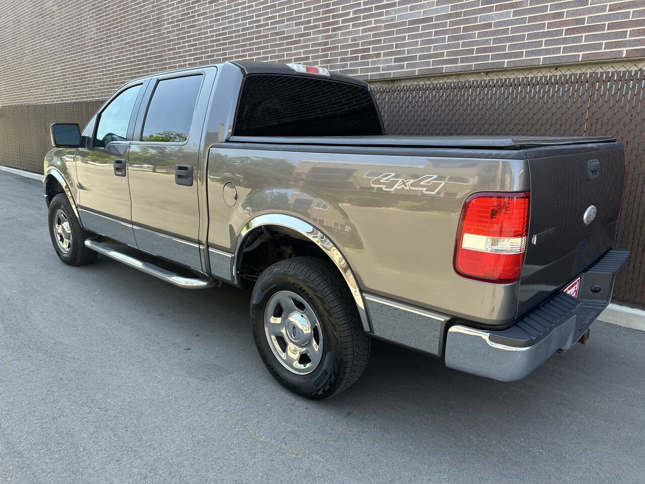 Used 2006 Ford F150 XLT image 5