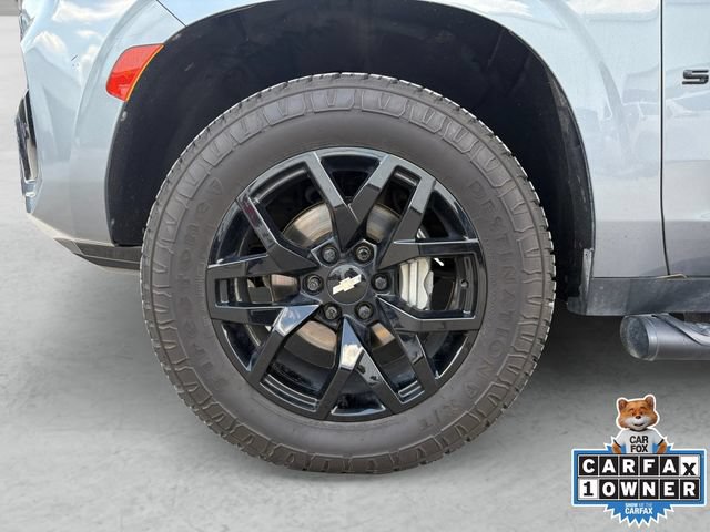 Used 2022 Chevrolet Suburban Z71 w/ Luxury Package AWD/4WD image 23
