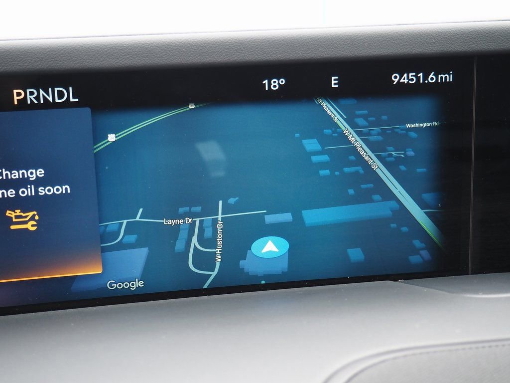 Used 2025 Lincoln Nautilus Premier image 12