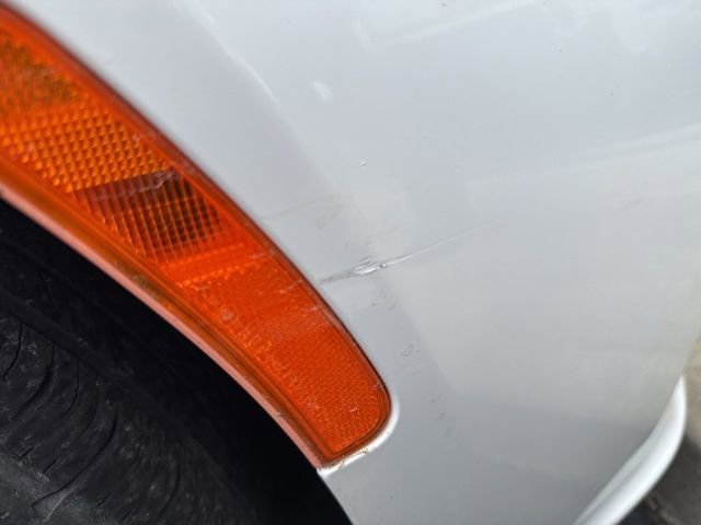 Used 2022 Chrysler Pacifica Touring-L image 5