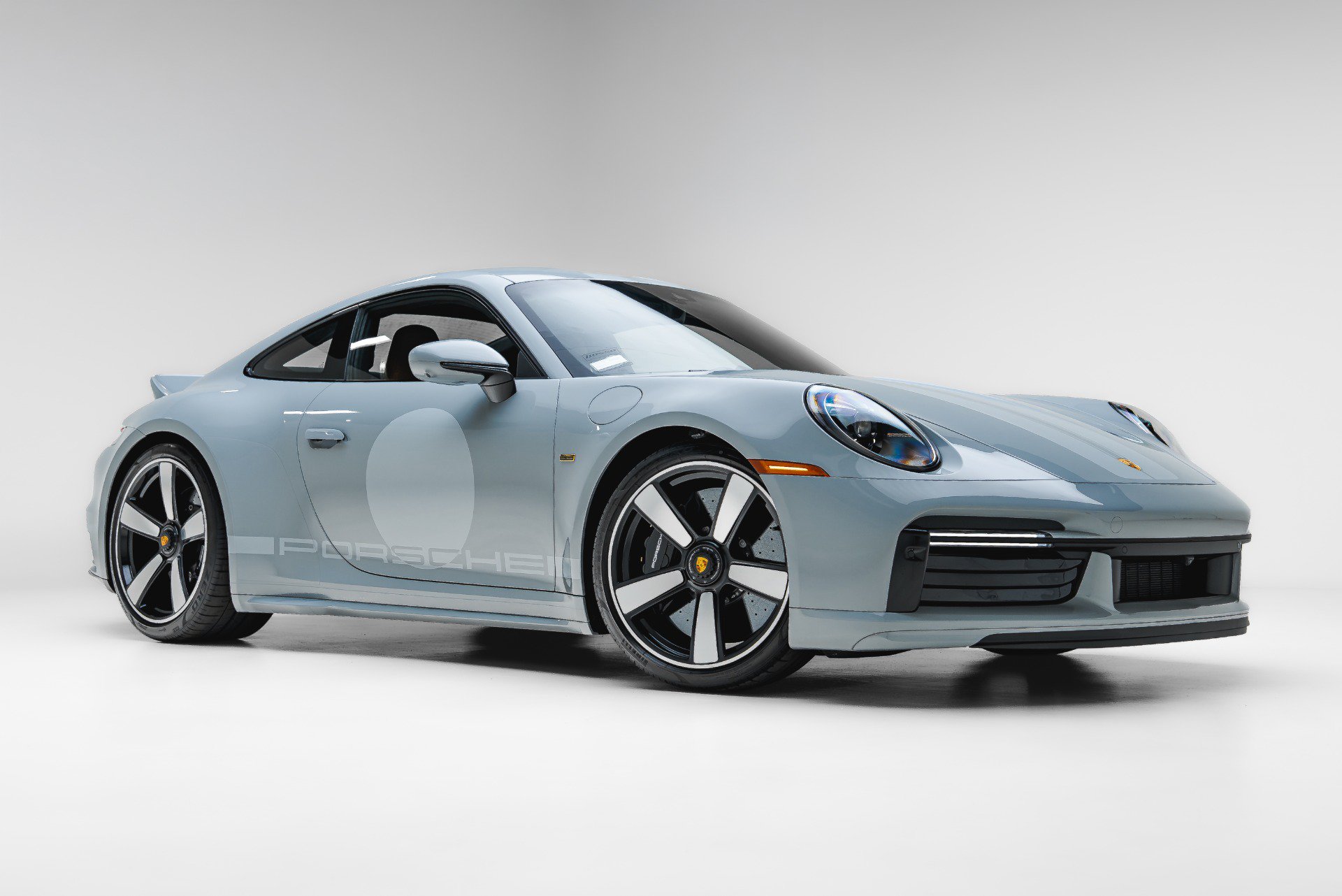 Used 2023 Porsche 911 Sport Classic RWD image 29