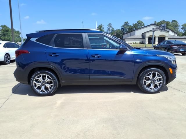 Used 2021 Kia Seltos EX AWD/4WD image 2