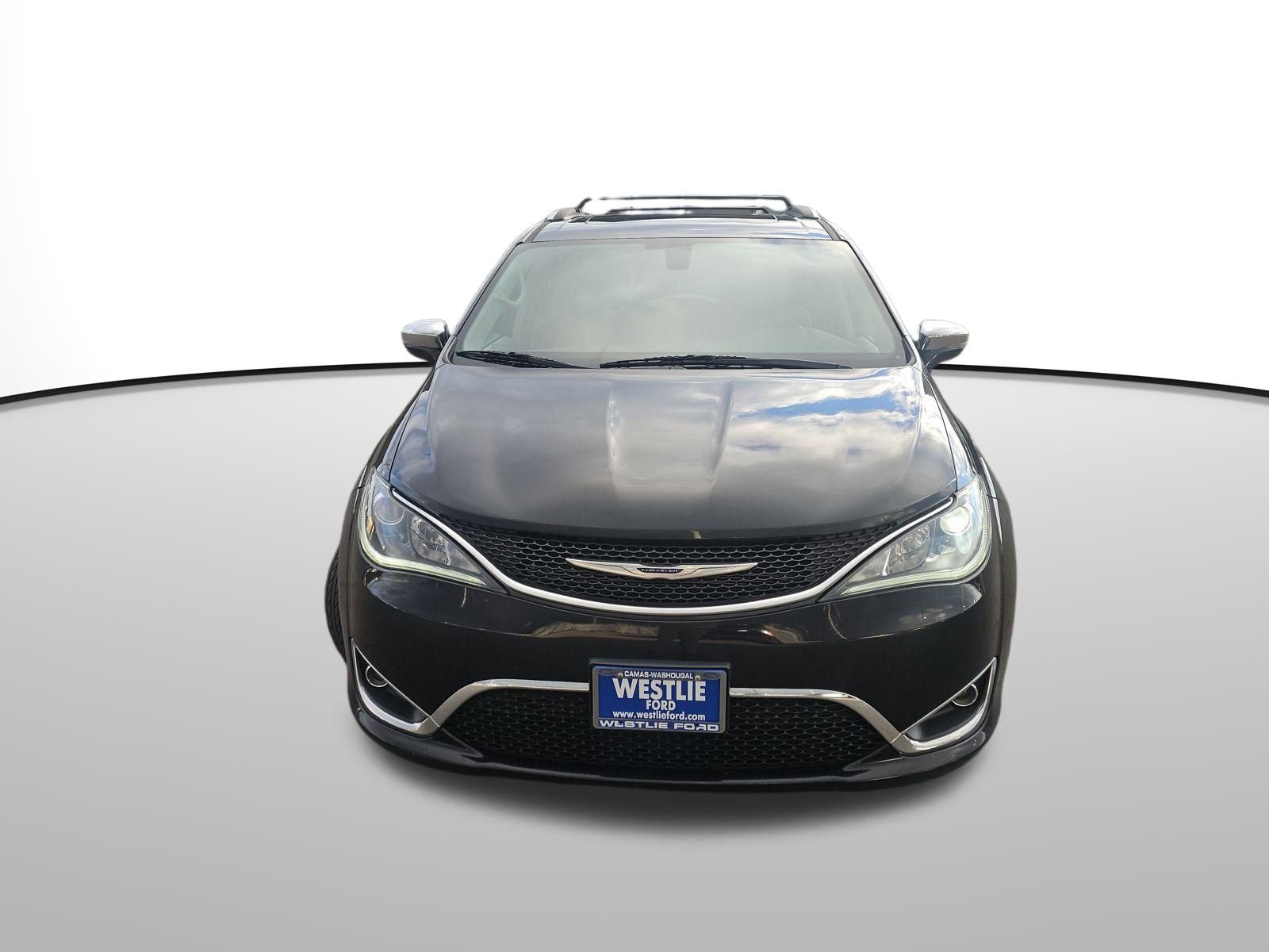 Used 2020 Chrysler Pacifica Limited image 9