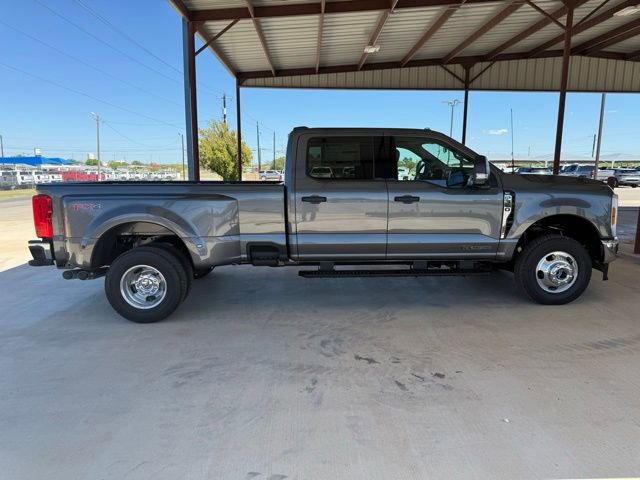 New 2026 Ford F350 XLT image 9