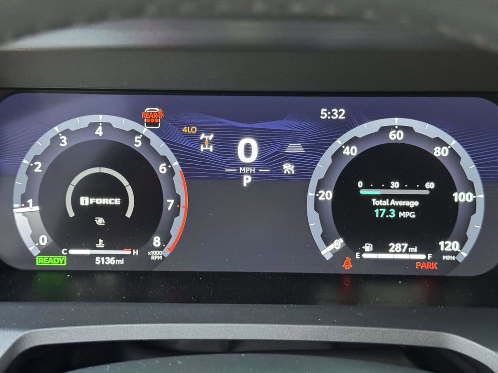 Used 2025 Toyota 4Runner Limited image 14