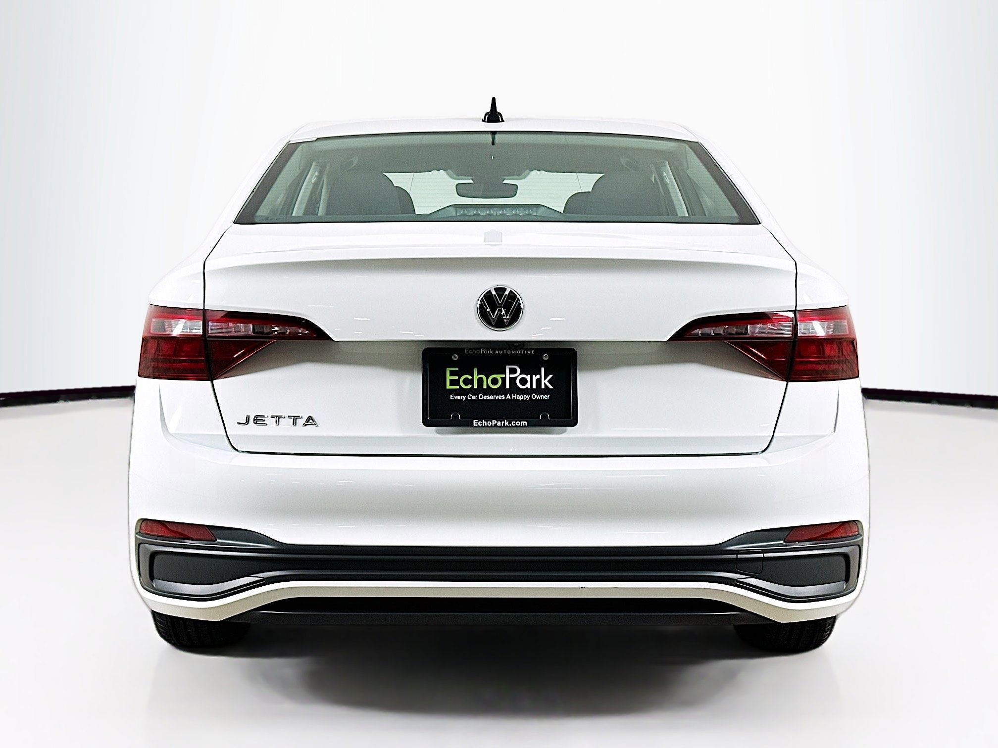 Used 2024 Volkswagen Jetta S image 7