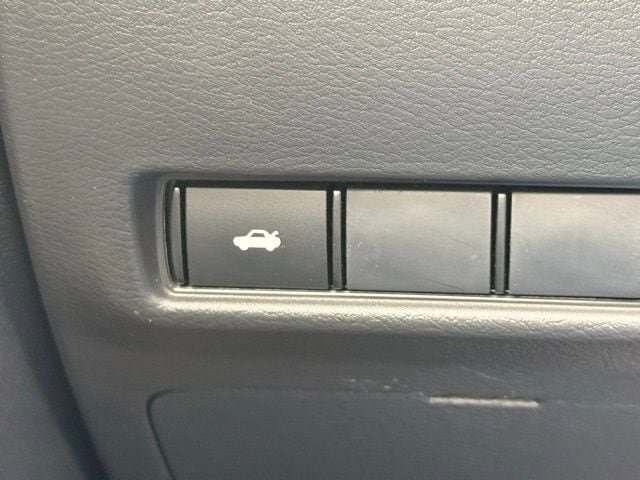 New 2026 Nissan Sentra SV w/ Floor Mat Package FWD image 27
