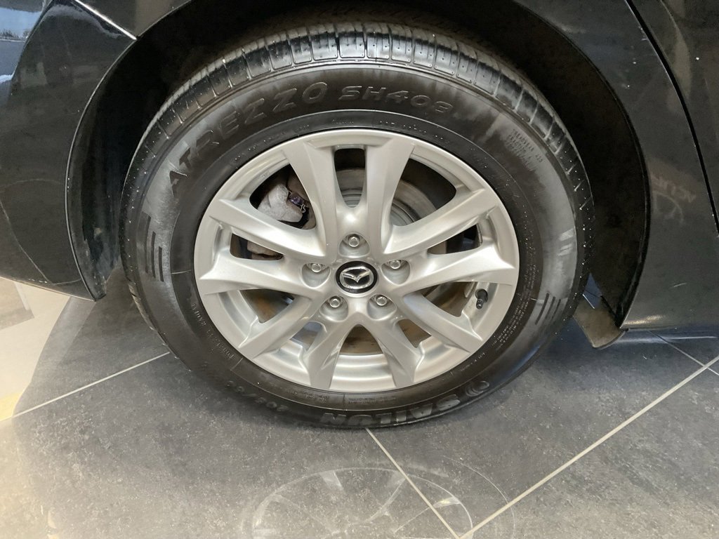 Used 2014 MAZDA MAZDA3 i Grand Touring image 7